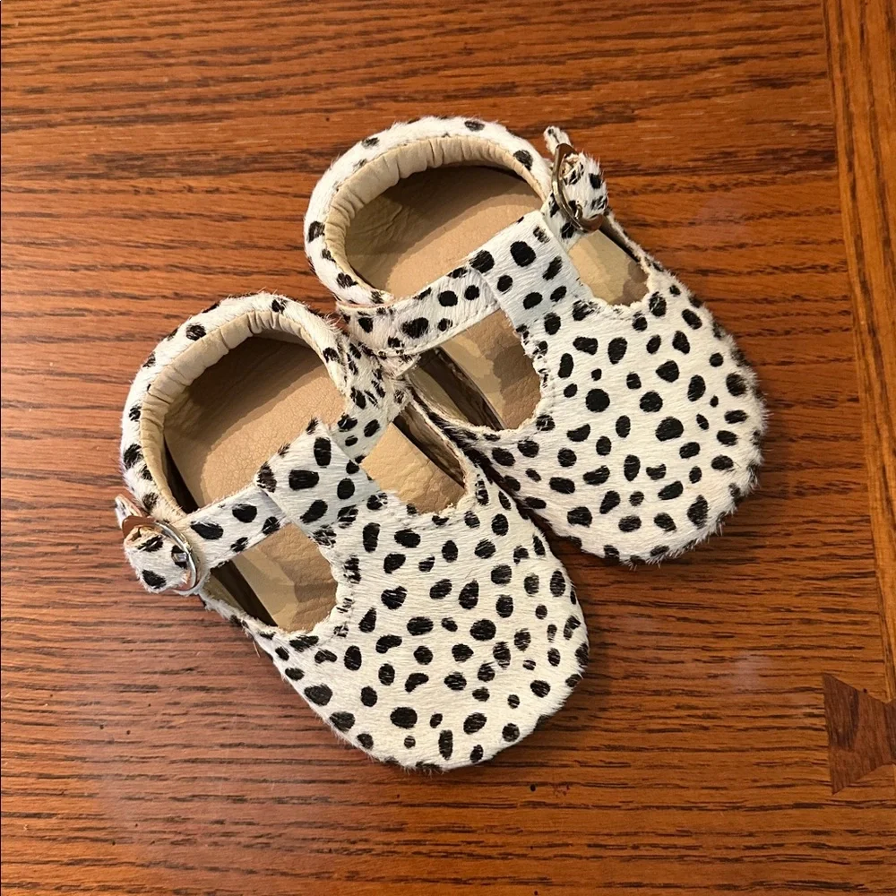 Spotted Fur Baby Shoes size 4 12-18mths